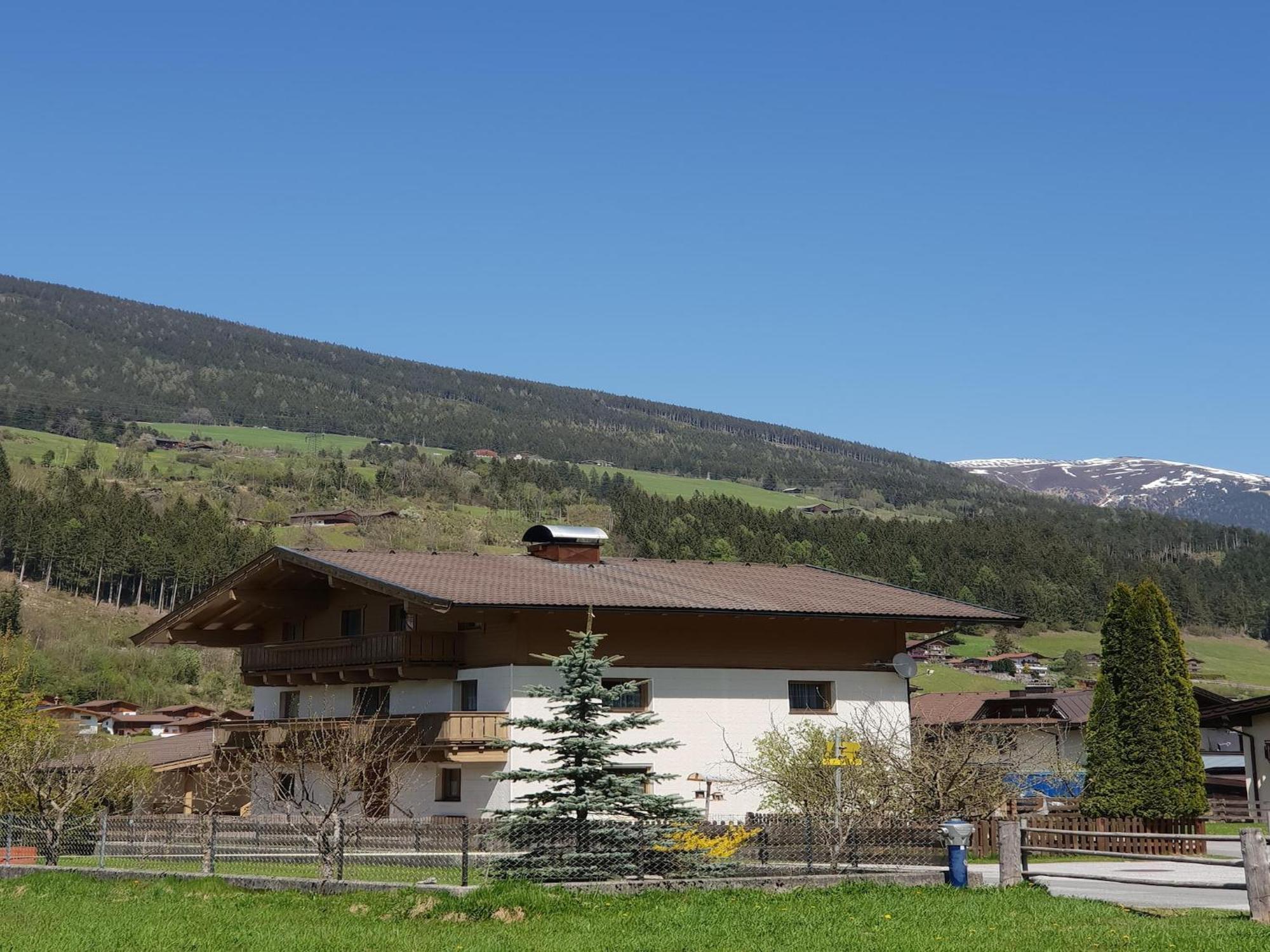 Apartment Johann In Wald Im Pinzgau With Balcony Exterior foto